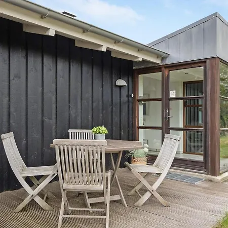 Holiday home Awesome In With Wifi